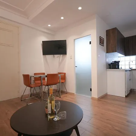 Syntagma Square, 50Sqm Nikis Luxurious Apartment Athens Exterior photo