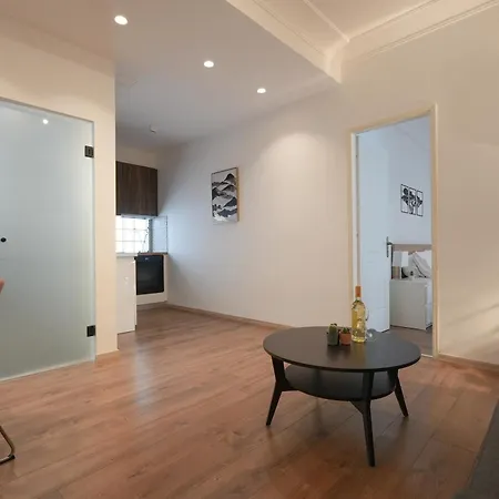 Syntagma Square, 50Sqm Nikis Luxurious Apartment Athens Exterior photo